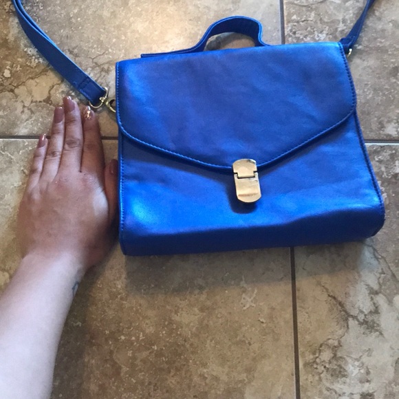 Purse - Picture 2 of 3